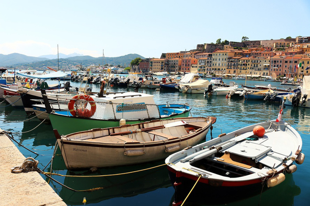 italy The Socialites