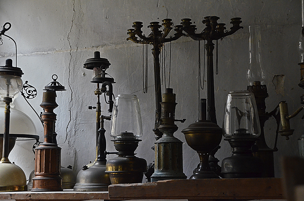 A Master Antiquaire Reveals: What Separates the Ordinary from the Extraordinary 1 - The Socialites antique The Socialites