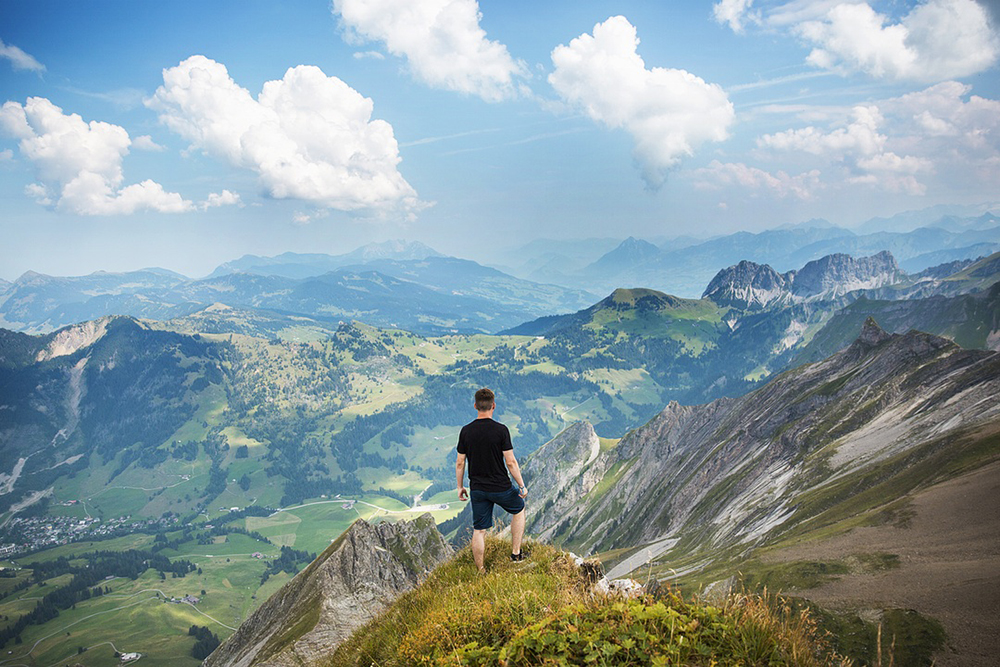 Switzerland Beyond the Slopes: A Cultural Itinerary for the Discerning Traveller 1 - The Socialites Switzerland